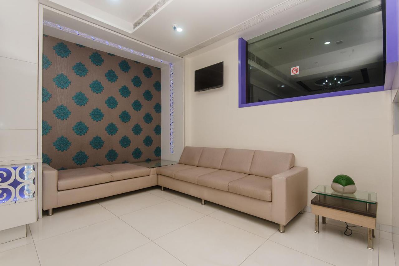ثين Hotel Capitol المظهر الخارجي الصورة